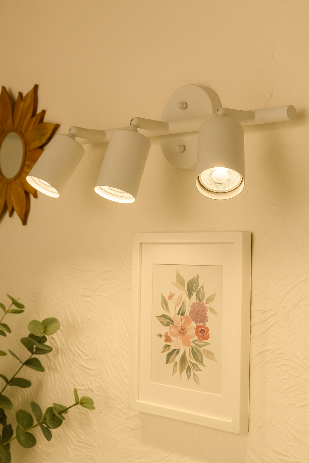 Eslitme Spotlight Wall Lamp White with 3 Spotlights GU10 Bulb Included