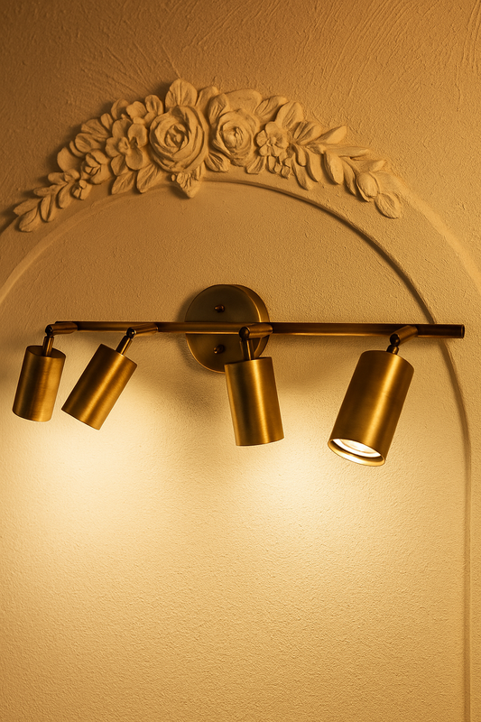 Eslitme Spotlight Wall Lamp with 4 Spotlights and GU10 Bulbs