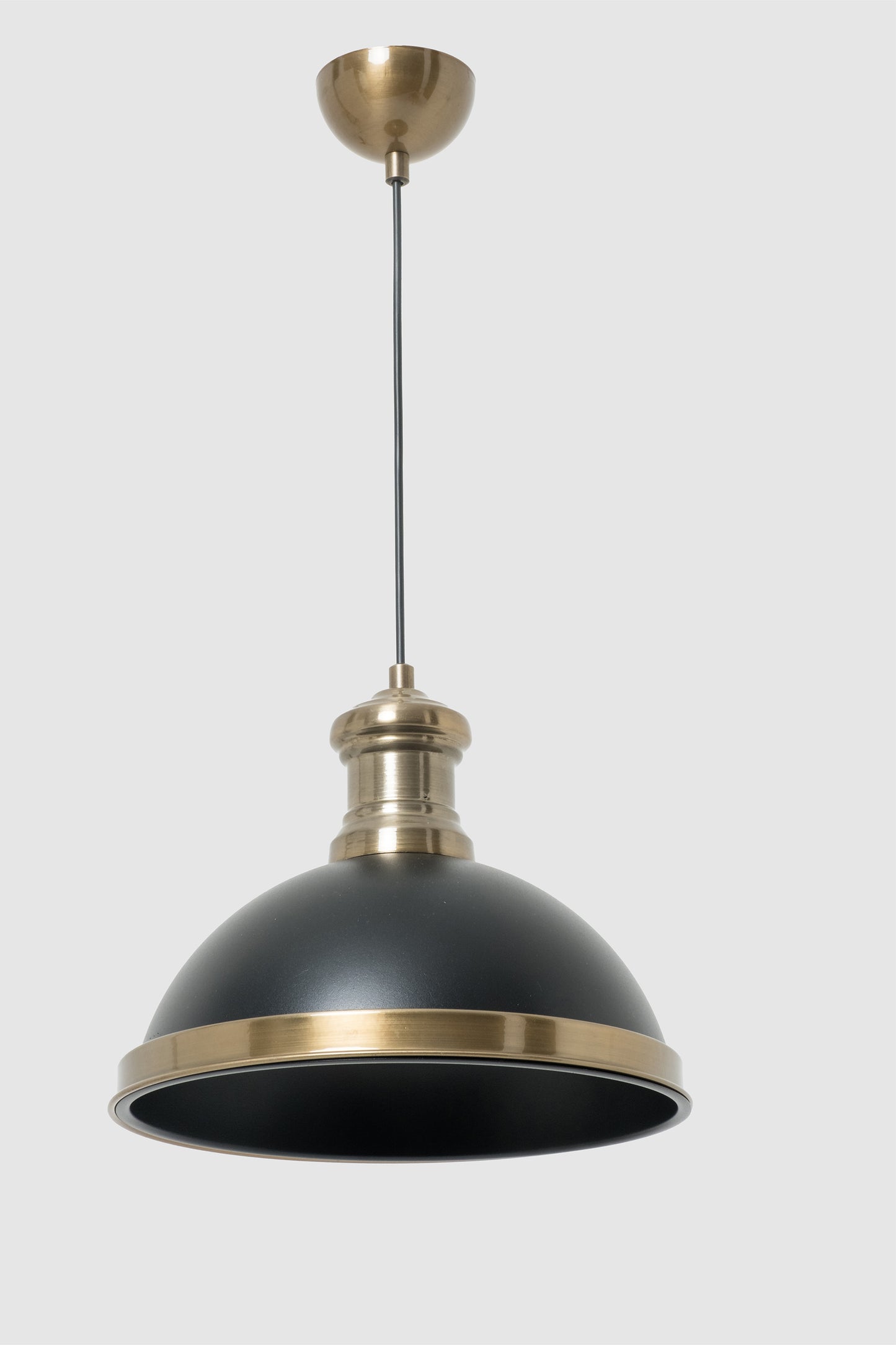 Black Metal Pendant Chandelier