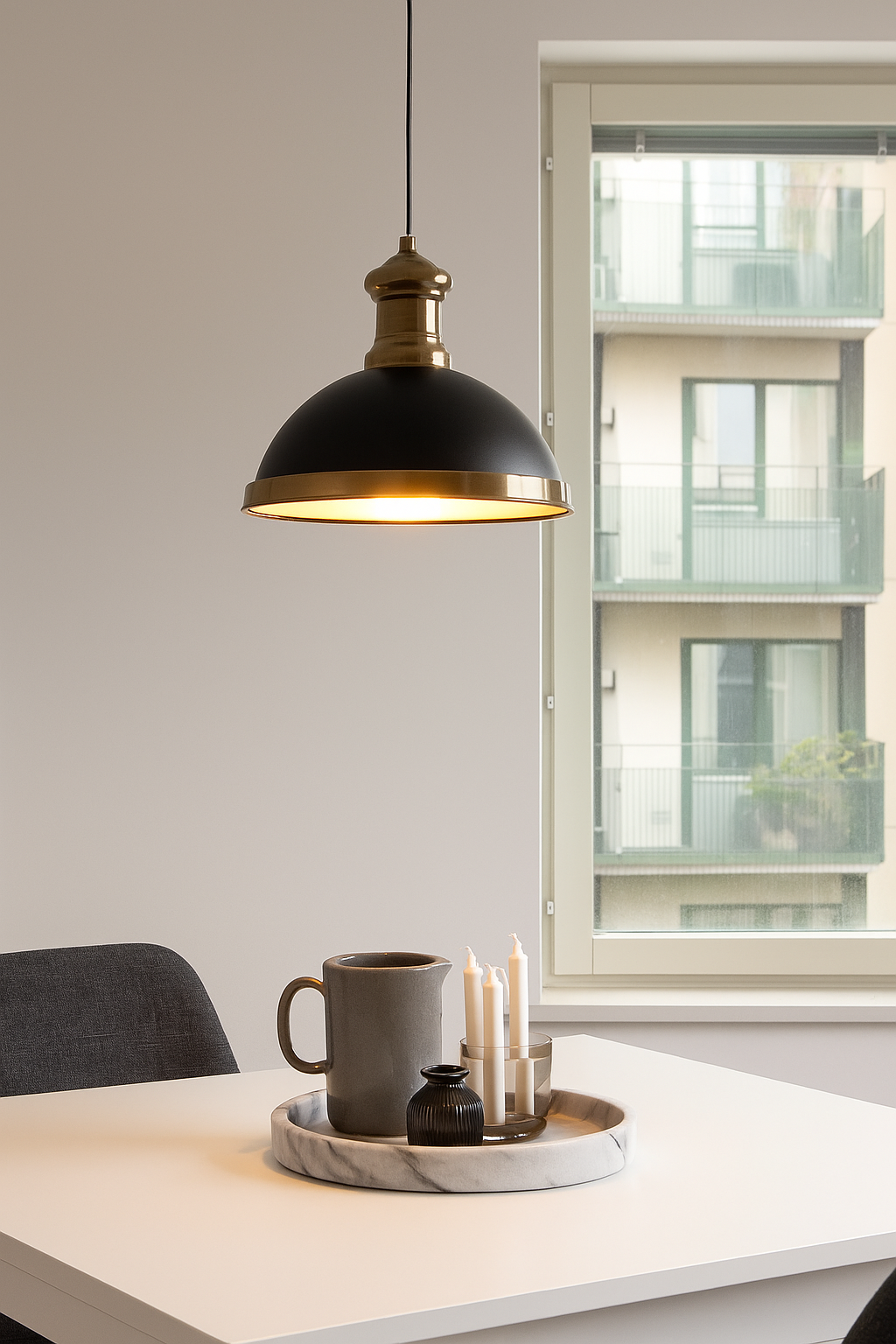 Black Metal Pendant Chandelier