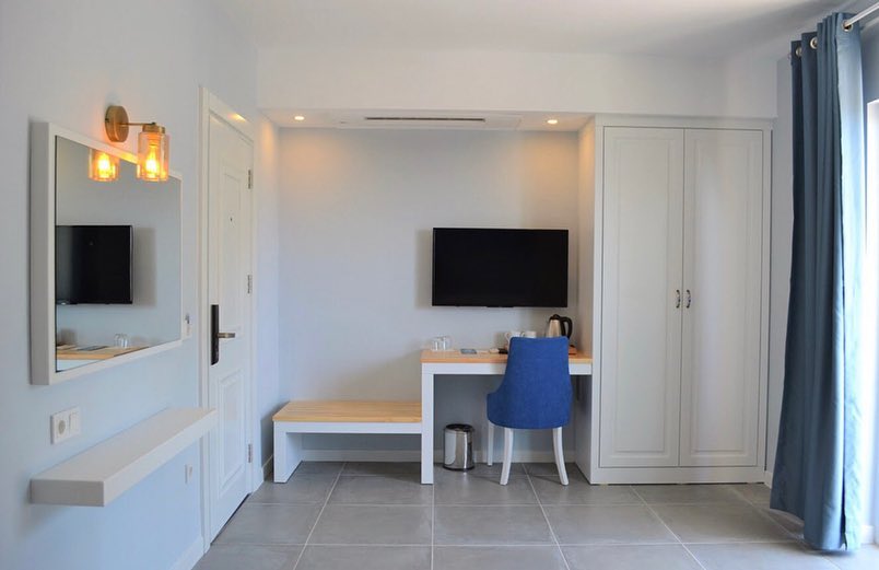 Bedside Wire Lampshade Pendant Lamp