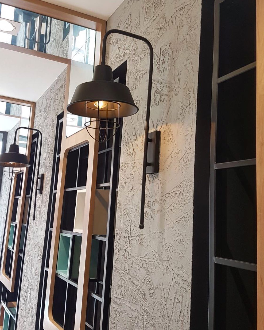 Black Wall Sconce Decor