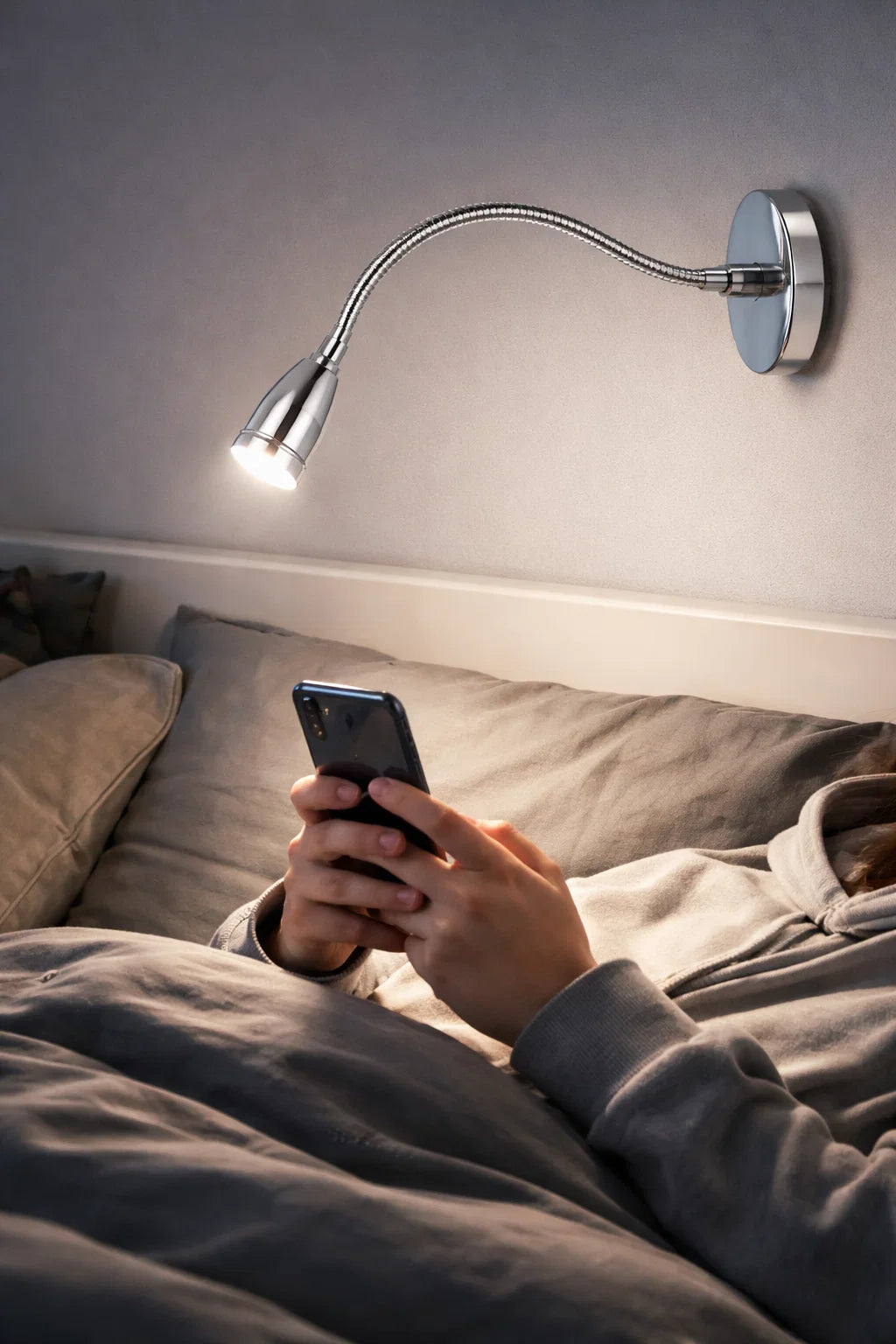 Spiral Yatakbaşı Okuma Aplik Krom